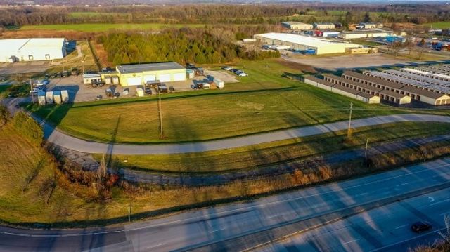 112 Faultless Dr, Hopkinsville, KY 42240