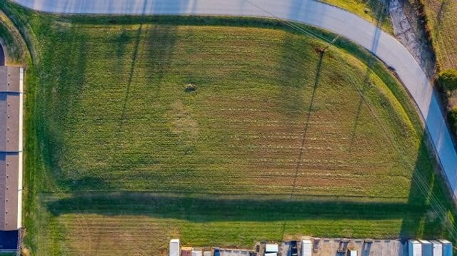 112 Faultless Dr, Hopkinsville, KY 42240