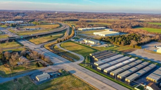 112 Faultless Dr, Hopkinsville, KY 42240