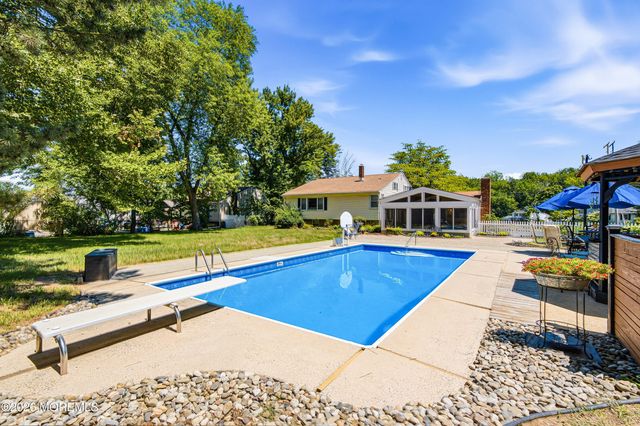 40 Millbrook Drive, New Monmouth, NJ 07748