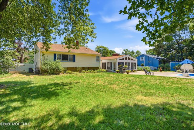 40 Millbrook Drive, New Monmouth, NJ 07748