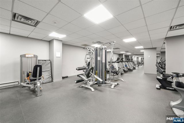 1265 15th 11L, Fort Lee, NJ 07024