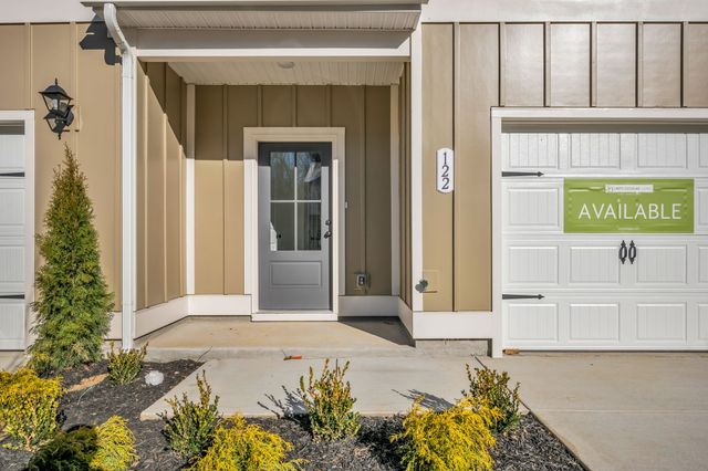 122 Ironhorse Way, Dickson, TN 37055