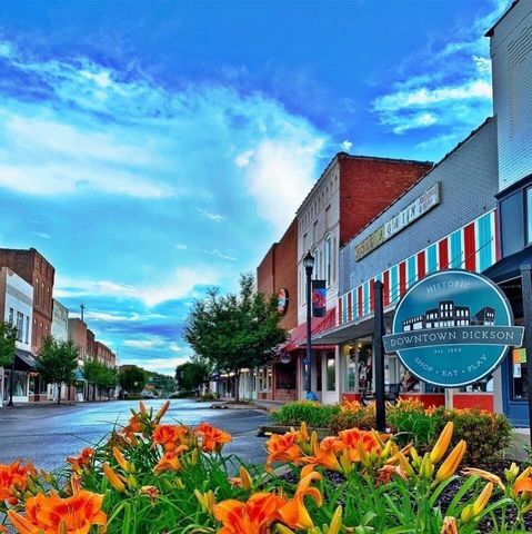 122 Ironhorse Way, Dickson, TN 37055