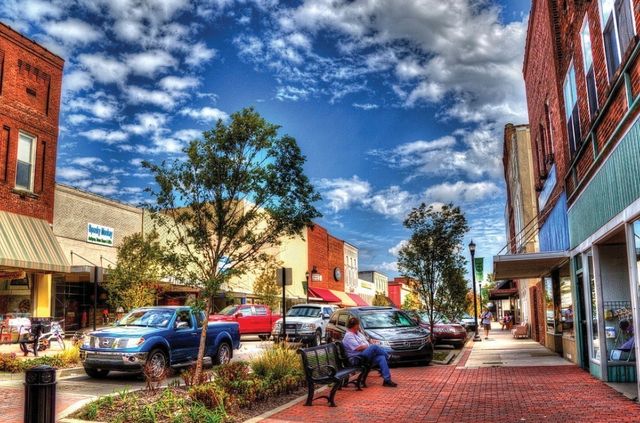 122 Ironhorse Way, Dickson, TN 37055