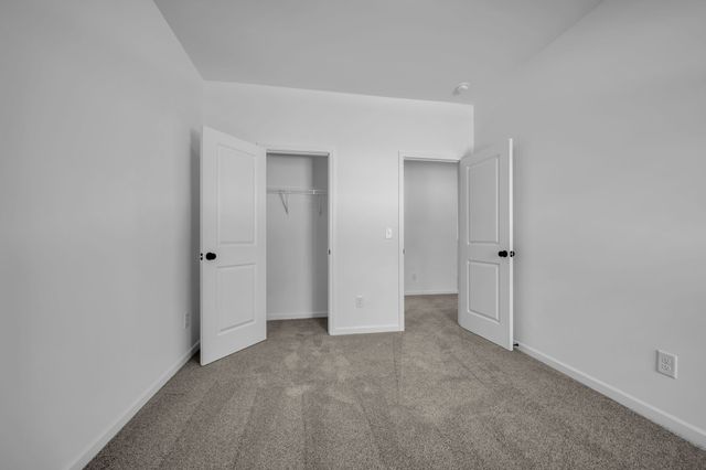 122 Ironhorse Way, Dickson, TN 37055