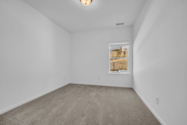 122 Ironhorse Way, Dickson, TN 37055