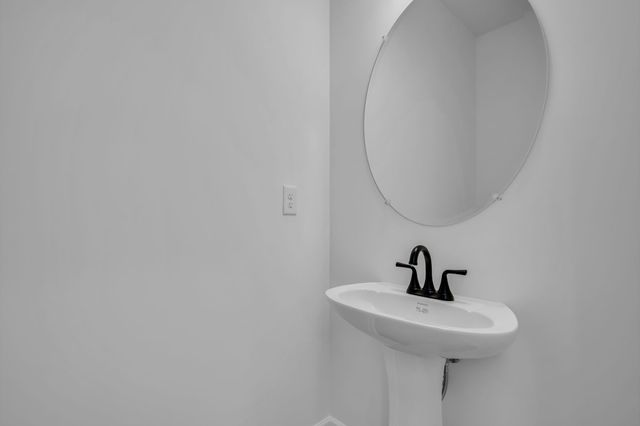 122 Ironhorse Way, Dickson, TN 37055