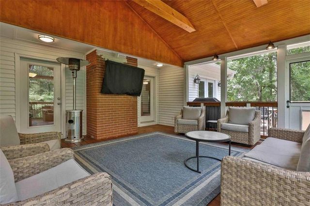 183 Indian Bend Drive, Lagrange, GA 30240