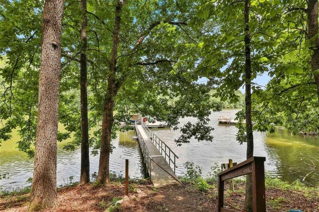 183 Indian Bend Drive, Lagrange, GA 30240