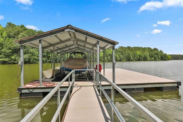 183 Indian Bend Drive, Lagrange, GA 30240