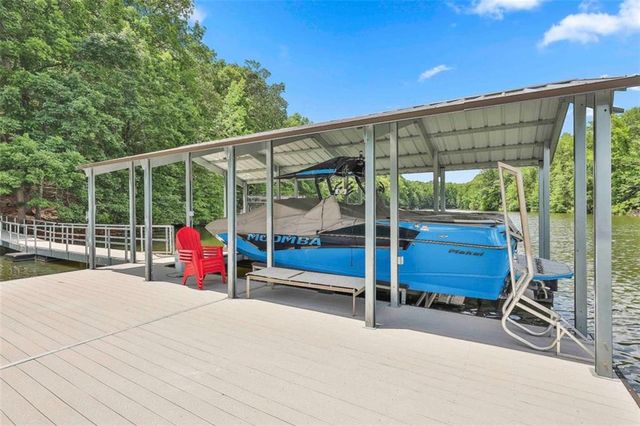 183 Indian Bend Drive, Lagrange, GA 30240