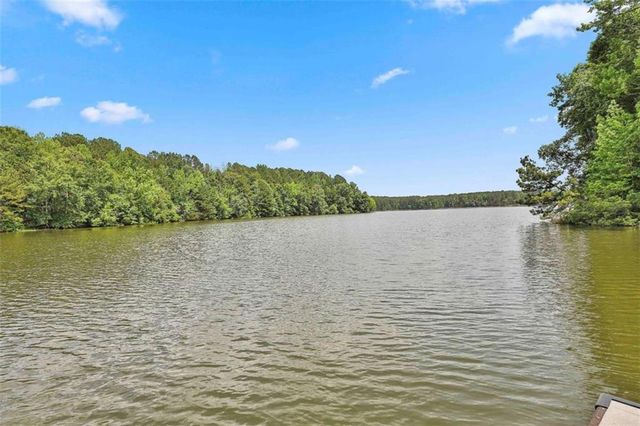 183 Indian Bend Drive, Lagrange, GA 30240