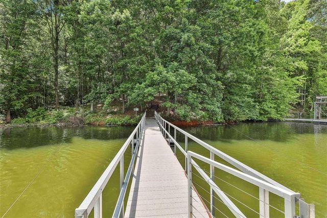 183 Indian Bend Drive, Lagrange, GA 30240