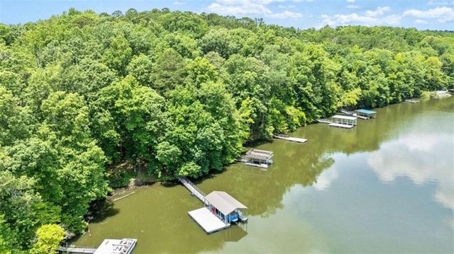 183 Indian Bend Drive, Lagrange, GA 30240