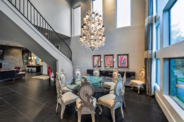 5311 Queensloch Drive, Houston, TX 77096