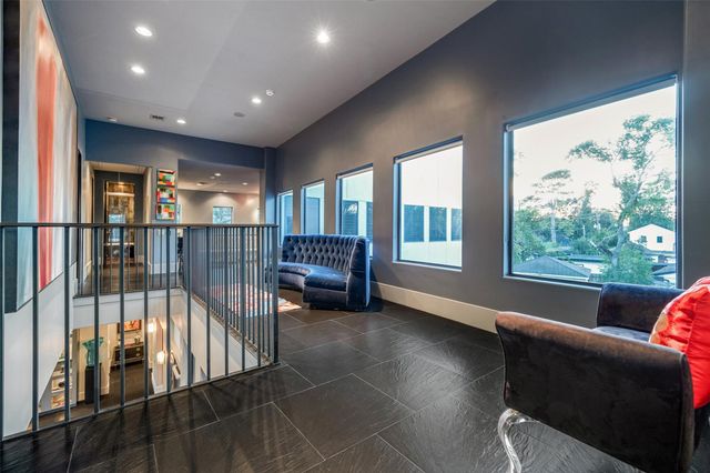 5311 Queensloch Drive, Houston, TX 77096