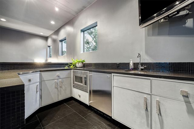 5311 Queensloch Drive, Houston, TX 77096