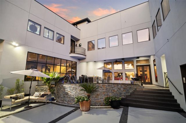 5311 Queensloch Drive, Houston, TX 77096