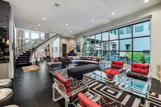 5311 Queensloch Drive, Houston, TX 77096