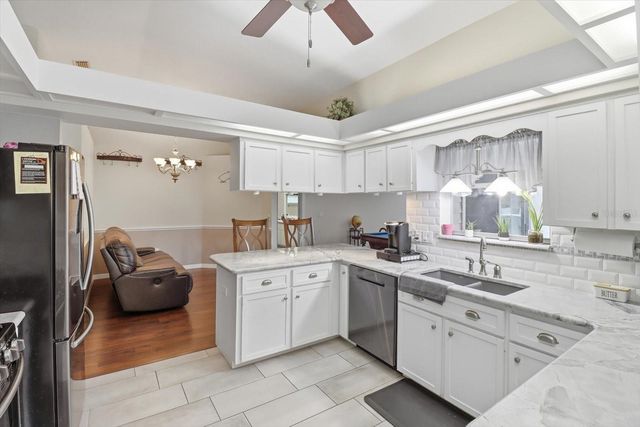 35103 RIVERSIDE COURT, Leesburg, FL 34788