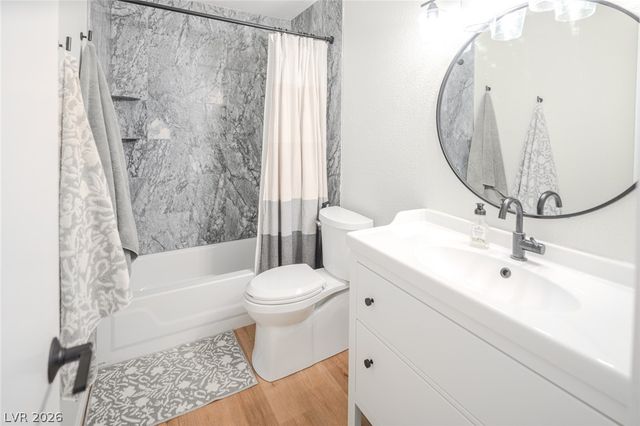 7956 Terrace Rock Way 201, Las Vegas, NV 89128