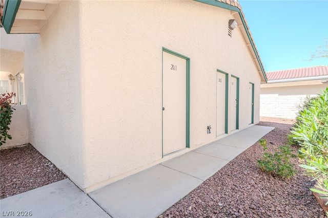 7956 Terrace Rock Way 201, Las Vegas, NV 89128