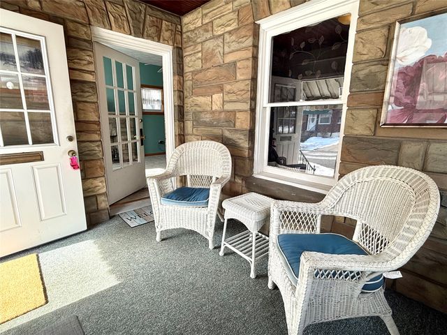 3016 WOODLAWN Avenue, Erie, PA 16510