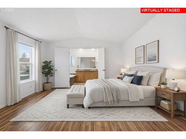 23140 Ne HALSEY St, Wood Village, OR 97060