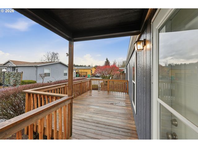 23140 Ne HALSEY St, Wood Village, OR 97060