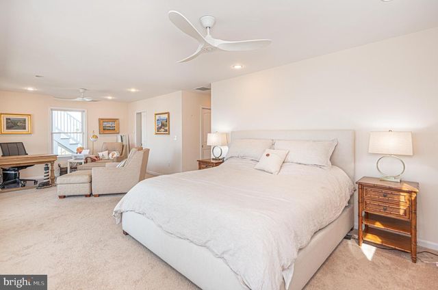 1502 BAY ST, Fenwick Island, DE 19944