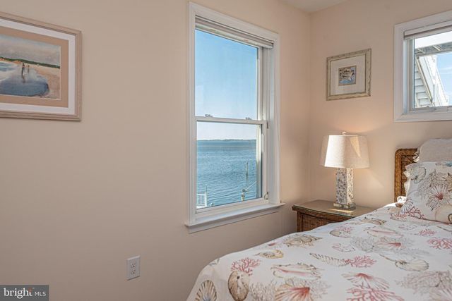 1502 BAY ST, Fenwick Island, DE 19944