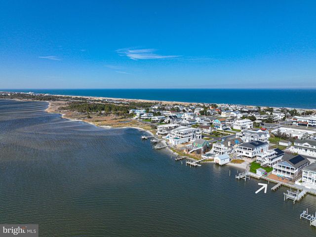 1502 BAY ST, Fenwick Island, DE 19944