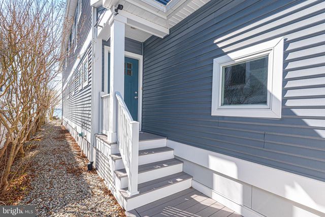 1502 BAY ST, Fenwick Island, DE 19944