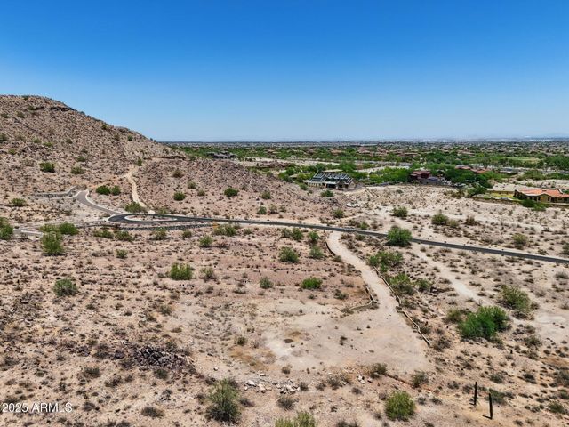 3284 N HIGHLANDS Drive, Buckeye, AZ 85396