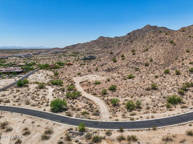 3284 N HIGHLANDS Drive, Buckeye, AZ 85396