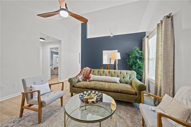 5748 Fox Chase Drive, Winston-salem, NC 27105