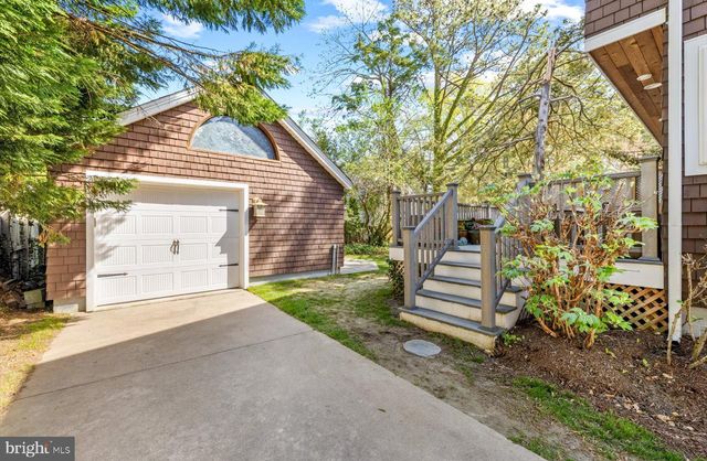 223 RODNEY ST, Rehoboth Beach, DE 19971