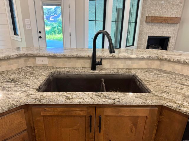 1233 Fern Court, Searcy, AR 72143