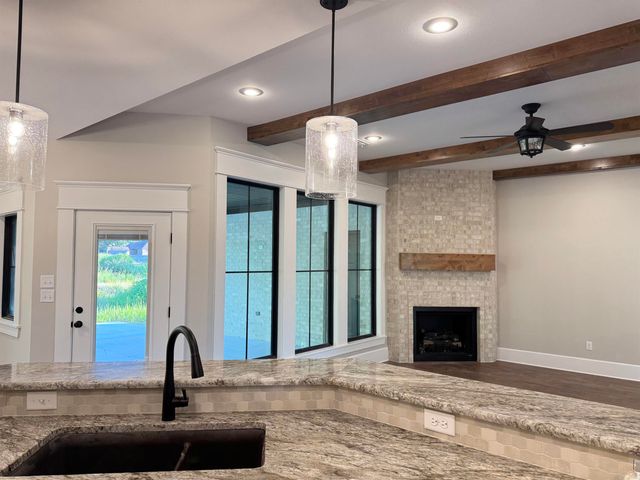 1233 Fern Court, Searcy, AR 72143