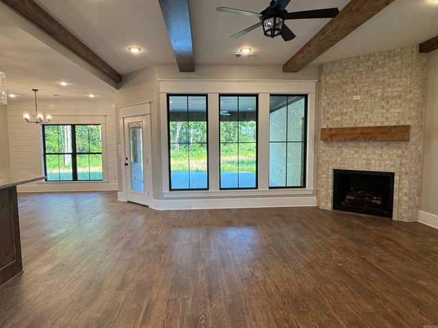 1233 Fern Court, Searcy, AR 72143