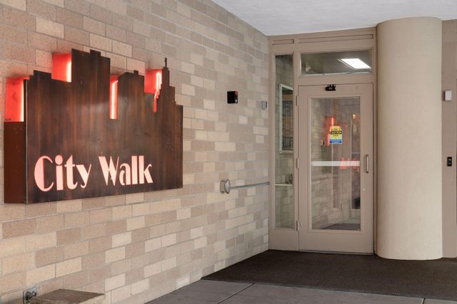 66 9th Street 2501, Saint Paul, MN 55101