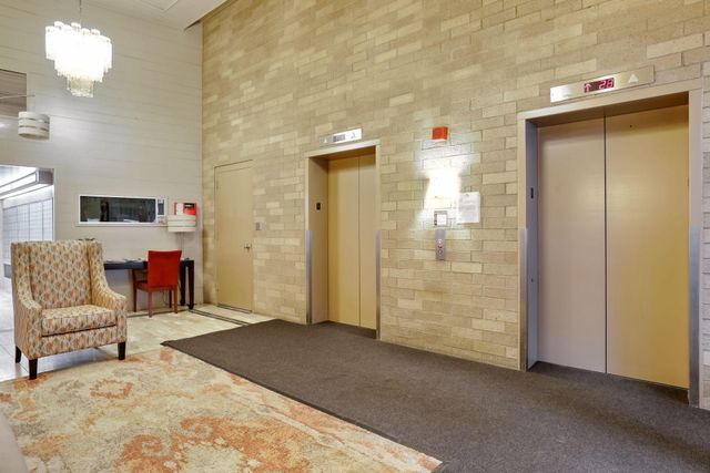 66 9th Street 2501, Saint Paul, MN 55101