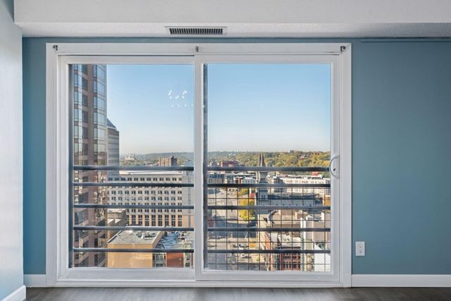 66 9th Street 2501, Saint Paul, MN 55101