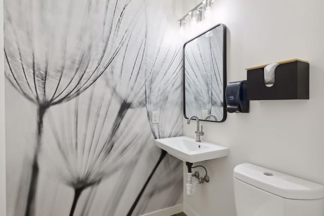 66 9th Street 2501, Saint Paul, MN 55101