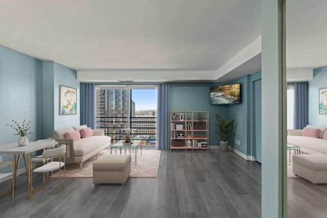 66 9th Street 2501, Saint Paul, MN 55101