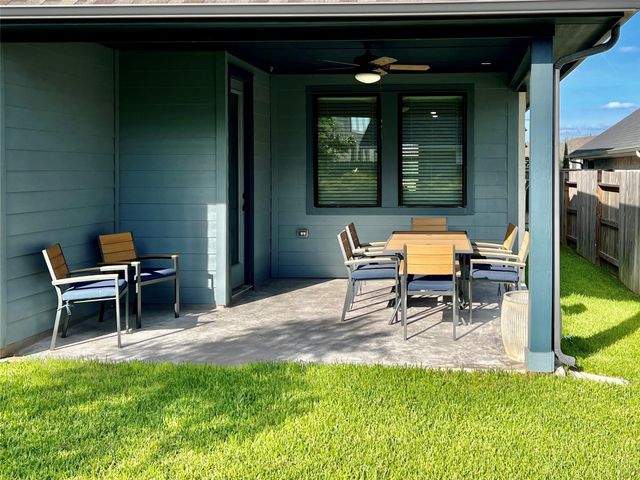 19332 Poppy Village Cir, Magnolia, TX 77355