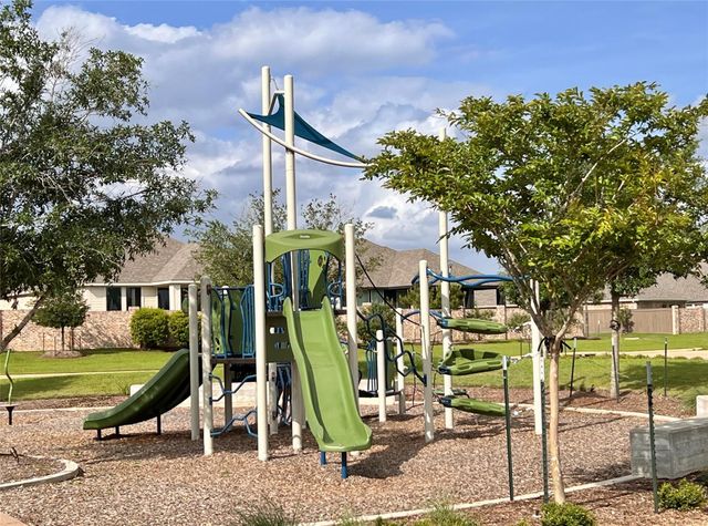 19332 Poppy Village Cir, Magnolia, TX 77355