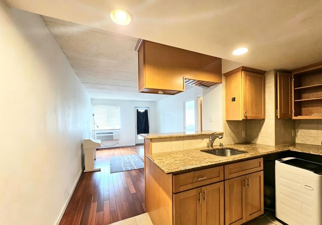 7601 113th St Apt 3C, New York City, NY 11375