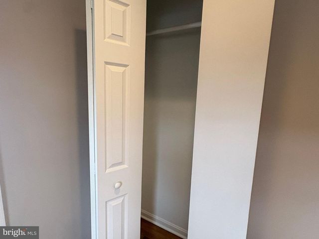 5126 CALL PL SE, Washington, DC 20019